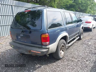 2000 Ford Explorer XLS с VIN 1FMZU72X7YZA84593, выставлен на аукционе IAAI как лот 42747834 с пробегом 213 022 миль миль и . История ставок и продаж доступна на DreamBid. Изображение 4.