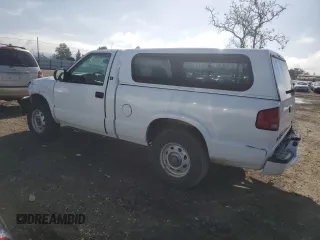 2000 GMC Sonoma with VIN 1GTDT14W8Y8313288, listed as a Copart auction lot 47313605 with 309,224 mi miles and Salvage Title. Bid and sale history available at DreamBid. Image 2.
