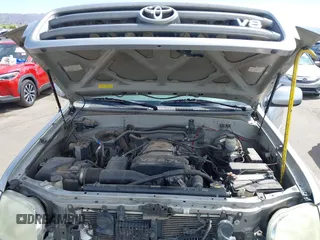 2002 Toyota Sequoia SR5 with VIN 5TDZT34A32S113234, listed as a IAAI auction lot 42086627 with 282,821 mi miles and . Bid and sale history available at carsss.com. Image 10.