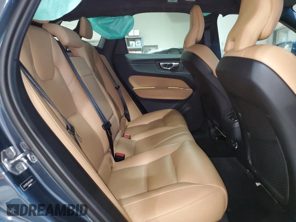 2019 Volvo XC60 Inscription with VIN LYV102RL6KB246814, listed as a Copart auction lot 64634585 with 81,691 mi miles and Salvage title. Bid and sale history available at DreamBid. Image 11.