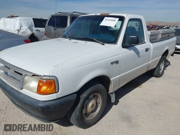 1996 Ford Ranger z VIN 1FTCR10U4TPB33433, wystawiony jako IAAI lot #41469888 z przebiegiem 118 900 mil mil oraz . Historia ofert i sprzedaży dostępna na DreamBid. Obrazek 2.