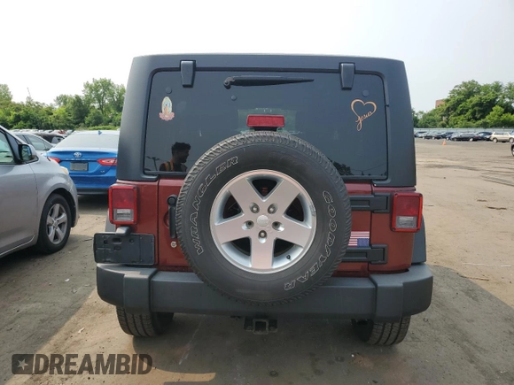 2007 Jeep Wrangler Unlimited X z VIN 1J4GA391X7L169728, wystawiony jako Copart lot #59484265 z przebiegiem 165 674 mil mil oraz Szkoda całkowita • Salvage title. Historia ofert i sprzedaży dostępna na DreamBid. Obrazek 6.
