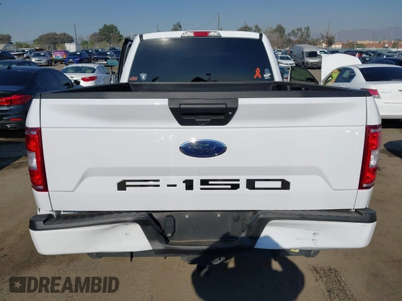 2019 Ford F-150 XL z VIN 1FTMF1C55KKF28511, wystawiony jako IAAI lot #41255476 z przebiegiem 26 638 mil mil oraz . Historia ofert i sprzedaży dostępna na DreamBid. Obrazek 16.