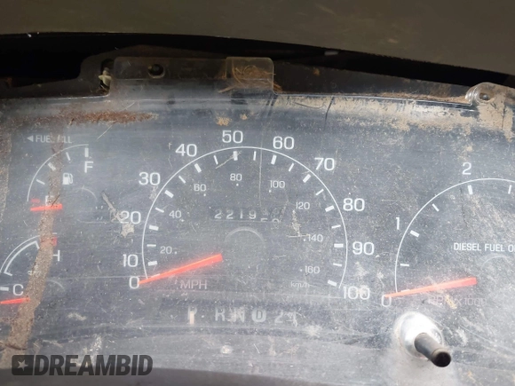 2000 Ford F-250 XL with VIN 1FTNX21FXYEC57021, listed as a IAAI auction lot 42674090 with 221,950 mi miles and . Bid and sale history available at DreamBid. Image 7.