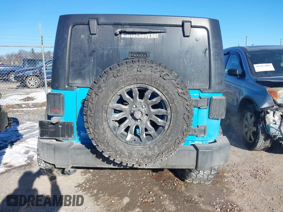 2018 Jeep Wrangler JK Unlimited Sport with VIN 1C4BJWDG6JL824178, listed as a IAAI auction lot 41420336 with 77,816 mi miles. Bid and sale history available at carsss.com. Image 16.