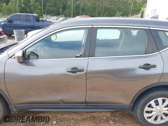 2019 Nissan Rogue SV with VIN 5N1AT2MT9KC785739, listed as a IAAI auction lot 42098766 with 121,220 mi miles and . Bid and sale history available at DreamBid. Image 15.