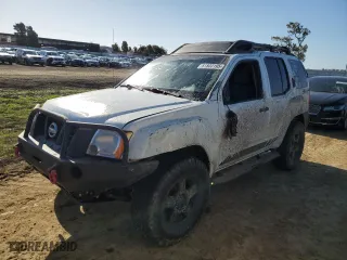 2005 Nissan Xterra S with VIN 5N1AN08W35C623659, listed as a Copart auction lot 51803195 with 166,872 mi miles and Salvage Title. Bid and sale history available at carsss.com. Image 1.