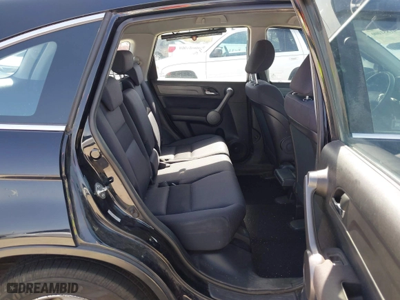 2008 Honda CR-V LX with VIN 3CZRE383X8G704149, listed as a IAAI auction lot 41851000 with 329,881 mi miles. Bid and sale history available at carsss.com. Image 8.