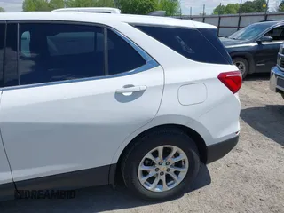 2020 Chevrolet Equinox LT z VIN 2GNAXJEV1L6123142, wystawiony jako IAAI lot #42005852 z przebiegiem 87 169 mil mil oraz . Historia ofert i sprzedaży dostępna na DreamBid. Obrazek 13.