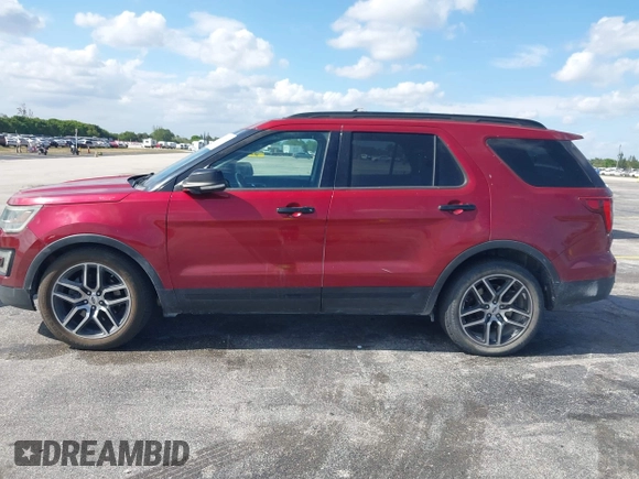 2016 Ford Explorer Sport with VIN 1FM5K8GT8GGC30512, listed as a IAAI auction lot 42190055 with 205,142 mi miles and . Bid and sale history available at carsss.com. Image 14.