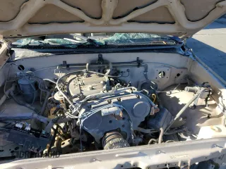 1993 Toyota T100 z VIN JT4VD20C5P0005978, wystawiony jako Copart lot #80282574 z przebiegiem Nie podano mil oraz Szkoda całkowita • Salvage title. Historia ofert i sprzedaży dostępna na DreamBid. Obrazek 11.