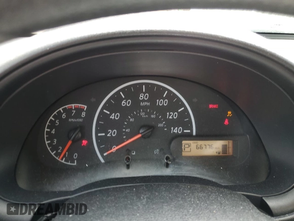 2016 Nissan Versa SV z VIN 3N1CN7AP4GL866142, wystawiony jako Copart lot #53696395 z przebiegiem 66 776 mil mil oraz Szkoda całkowita • Salvage title. Historia ofert i sprzedaży dostępna na DreamBid. Obrazek 9.