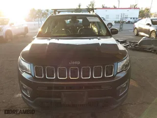 2021 Jeep Compass Altitude with VIN 3C4NJCBB3MT522861, listed as a IAAI auction lot 40885753 with 98,583 mi miles. Bid and sale history available at carsss.com. Image 13.