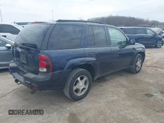 2008 Chevrolet TrailBlazer 3LT with VIN 1GNDT13S082211993, listed as a IAAI auction lot 42063734 with 250,803 mi miles and . Bid and sale history available at DreamBid. Image 4.