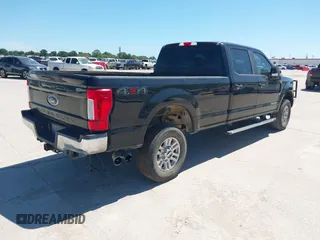 2017 Ford F-250 Lariat with VIN 1FT7W2BT9HEE70915, listed as a IAAI auction lot 42808317 with 229,023 mi miles and . Bid and sale history available at DreamBid. Image 4.