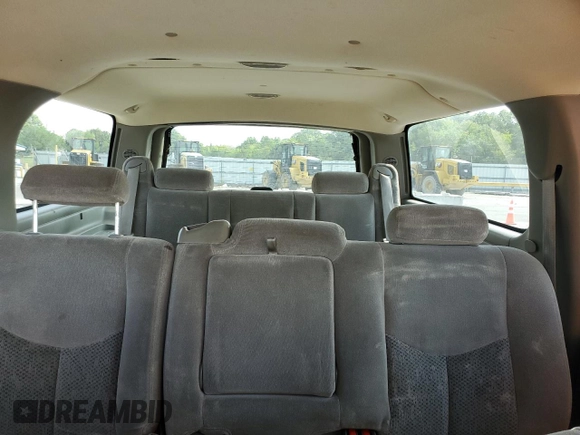 2006 Chevrolet Suburban LS with VIN 1GNEC16Z66J130836, listed as a Copart auction lot 68328214 with 132,782 mi miles and Salvage Title. Bid and sale history available at carsss.com. Image 10.