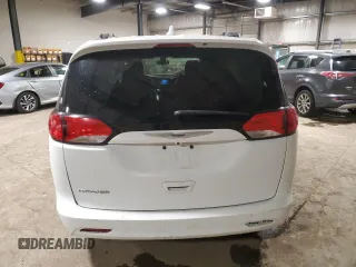 2020 Chrysler Voyager LXi z VIN 2C4RC1DG2LR172519, wystawiony jako Copart lot #52283325 z przebiegiem 112 394 mil mil oraz Szkoda całkowita • Salvage title. Historia ofert i sprzedaży dostępna na DreamBid. Obrazek 6.