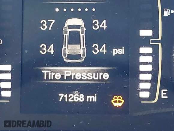2015 Jeep Cherokee Latitude with VIN 1C4PJLCB1FW770806, listed as a IAAI auction lot 41887226 with 71,268 mi miles and . Bid and sale history available at DreamBid. Image 15.