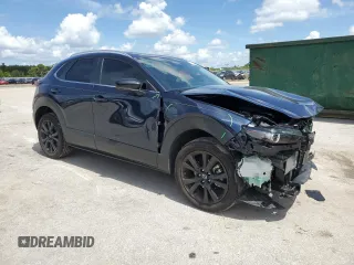 2024 Mazda CX-30 S Select Sport z VIN 3MVDMBBM6RM690587, wystawiony jako Copart lot #65265865 z przebiegiem 17 713 mil mil oraz Szkoda całkowita • Salvage title. Historia ofert i sprzedaży dostępna na DreamBid. Obrazek 4.
