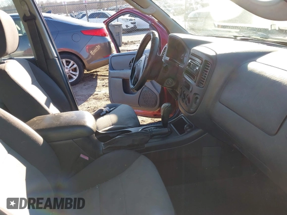 2007 Ford Escape XLS с VIN 1FMYU02Z87KA40260, выставлен на аукционе IAAI как лот 41588287 с пробегом 188 144 миль миль и . История ставок и продаж доступна на DreamBid. Изображение 5.