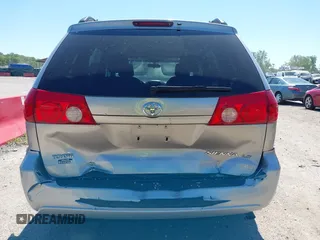 2006 Toyota Sienna CE with VIN 5TDZA23C86S581789, listed as a IAAI auction lot 42131496 with 140,252 mi miles. Bid and sale history available at carsss.com. Image 6.
