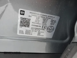 2023 Cadillac XT4 AWD Premium Luxury with VIN 1GYFZDR42PF215961, listed as a Copart auction lot 88672825 with 17,273 mi miles and Salvage Title. Bid and sale history available at carsss.com. Image 13.