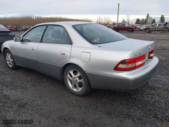 2000 Lexus ES 300 with VIN JT8BF28G9Y5088953, listed as a IAAI auction lot 41206922 with 254,063 mi miles. Bid and sale history available at carsss.com. Image 3.
