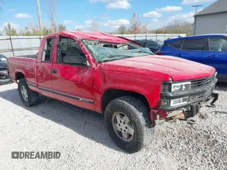 1995 Chevrolet Silverado 1500 with VIN 1GCEK19K6SE265893, listed as a IAAI auction lot 40779126 with 245,300 mi miles and . Bid and sale history available at DreamBid. Image 1.