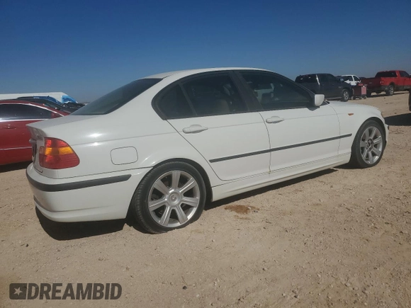 2003 BMW 3 Series 325i with VIN WBAET37423NJ33256, listed as a Copart auction lot 43985715 with 117,346 mi miles and Clean Title. Bid and sale history available at DreamBid. Image 3.