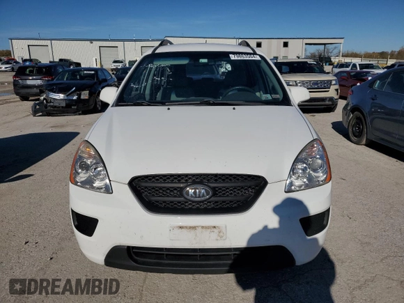 2009 Kia Rondo LX Base with VIN KNAFG528197222070, listed as a Copart auction lot 79863504 with 181,878 mi miles and Salvage Title. Bid and sale history available at carsss.com. Image 5.