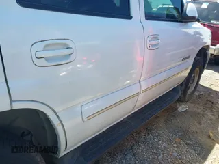 2003 Chevrolet Tahoe LS with VIN 1GNEK13ZX3J208960, listed as a IAAI auction lot 42015424 with 336,642 mi miles. Bid and sale history available at carsss.com. Image 6.