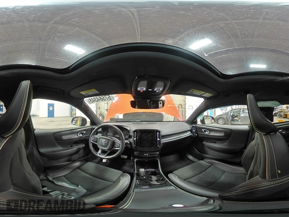 2021 Volvo XC40 with VIN YV4ED3UR8M2529871, listed as a Copart auction lot 57584345 with 35,609 mi miles and Salvage title. Bid and sale history available at DreamBid. Image 15.