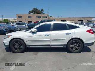 2015 Honda Crosstour EX-L с VIN 5J6TF1H57FL001620, выставлен на аукционе IAAI как лот 42429090 с пробегом 133 350 миль миль и . История ставок и продаж доступна на DreamBid. Изображение 15.