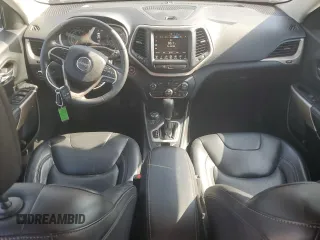 2018 Jeep Cherokee Limited с VIN 1C4PJMDB1JD600079, выставлен на аукционе Copart как лот 64073565 с пробегом 59 886 миль миль и Списание • Salvage title. История ставок и продаж доступна на DreamBid. Изображение 8.