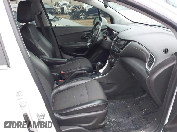 2019 Chevrolet Trax LT with VIN KL7CJLSB6KB913781, listed as a IAAI auction lot 41855655 with 86,444 mi miles and . Bid and sale history available at carsss.com. Image 5.