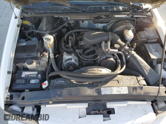 1999 GMC Sonoma SLS with VIN 1GTCS19X7X8517465, listed as a Copart auction lot 48478685 with 210,782 mi miles and Salvage Title. Bid and sale history available at carsss.com. Image 12.