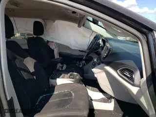 2020 Chrysler Pacifica Touring with VIN 2C4RC1FGXLR158350, listed as a Copart auction lot 73168814 with 0 mi miles and Salvage Title. Bid and sale history available at carsss.com. Image 7.