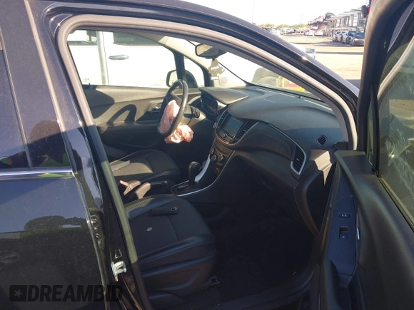 2020 Chevrolet Trax LT with VIN KL7CJLSB4LB011695, listed as a IAAI auction lot 41854666 with 49,884 mi miles and . Bid and sale history available at DreamBid. Image 5.