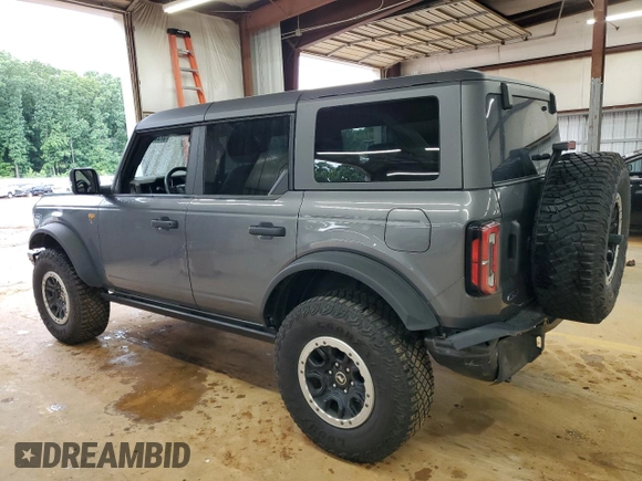 2021 Ford Bronco с VIN 1FMEE5DP9MLB06877, выставлен на аукционе Copart как лот 57254245 с пробегом 47 410 миль миль и Списание • Salvage title. История ставок и продаж доступна на DreamBid. Изображение 2.