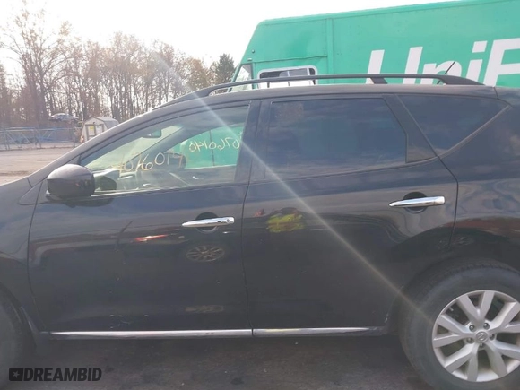 2013 Nissan Murano SL with VIN JN8AZ1MW0DW320487, listed as a IAAI auction lot 40760140 with 156,066 mi miles. Bid and sale history available at carsss.com. Image 14.