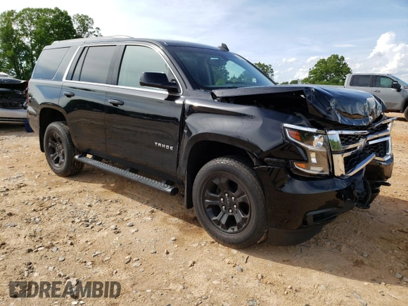 2019 Chevrolet Tahoe LS z VIN 1GNSKAKC8KR399407, wystawiony jako Copart lot #55696355 z przebiegiem 83 903 mil mil oraz Szkoda całkowita • Salvage title. Historia ofert i sprzedaży dostępna na DreamBid. Obrazek 4.