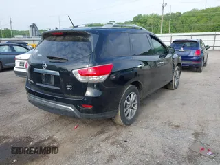 2013 Nissan Pathfinder SL with VIN 5N1AR2MMXDC618686, listed as a IAAI auction lot 42360917 with 180,651 mi miles and . Bid and sale history available at DreamBid. Image 4.