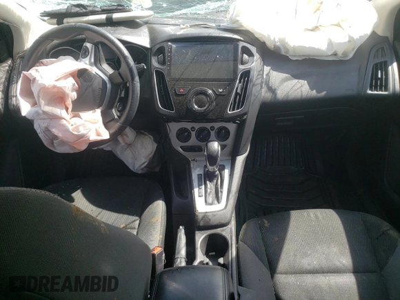 2014 Ford Focus SE with VIN 1FADP3K27EL226190, listed as a Copart auction lot 58730024 with Not Provided miles and Salvage Title. Bid and sale history available at carsss.com. Image 8.