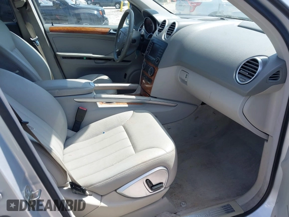 2007 Mercedes-Benz M 350 with VIN 4JGBB86E37A232998, listed as a IAAI auction lot 41750068 with 150,124 mi miles and . Bid and sale history available at DreamBid. Image 5.
