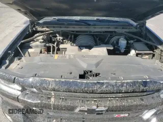 2018 Chevrolet Silverado 1500 LT z VIN 3GCUKREC3JG516403, wystawiony jako Copart lot #82135815 z przebiegiem 138 927 mil mil oraz Szkoda całkowita • Salvage title. Historia ofert i sprzedaży dostępna na DreamBid. Obrazek 13.