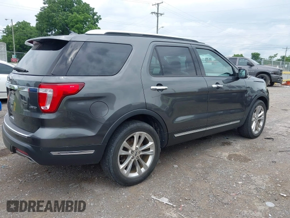 2019 Ford Explorer Limited z VIN 1FM5K8F83KGA75504, wystawiony jako IAAI lot #42457468 z przebiegiem 52 081 mil mil oraz . Historia ofert i sprzedaży dostępna na DreamBid. Obrazek 4.