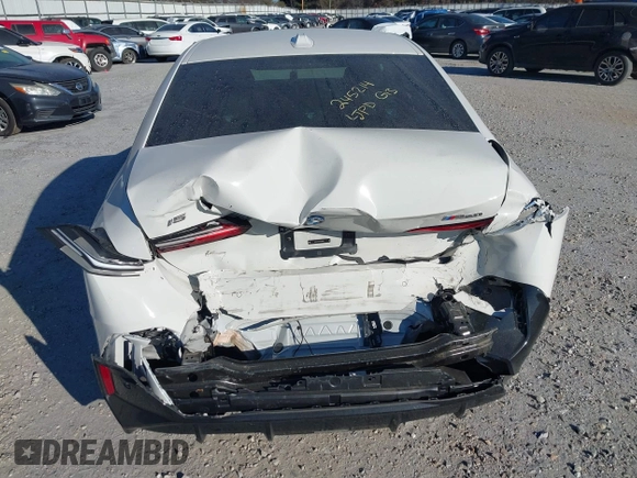 2024 BMW i5 M60 z VIN WBY43FK01RCP34925, wystawiony jako IAAI lot #41100557 z przebiegiem 27 814 mil mil oraz . Historia ofert i sprzedaży dostępna na DreamBid. Obrazek 16.