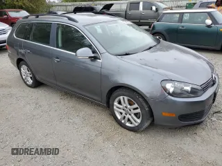 2014 Volkswagen Jetta SportWagen TDI w/Sunroof with VIN 3VWPL7AJ0EM611329, listed as a Copart auction lot 70435164 with 131,920 mi miles and Salvage Title. Bid and sale history available at carsss.com. Image 4.