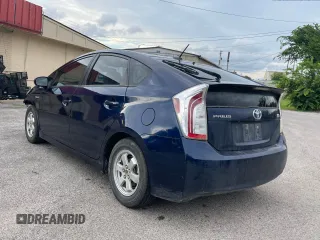 2015 Toyota Prius Four z VIN JTDKN3DU9F1914713, wystawiony jako Copart lot #60937365 z przebiegiem 292 238 mil mil oraz Czysty tytuł • Clean title. Historia ofert i sprzedaży dostępna na DreamBid. Obrazek 3.