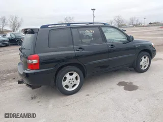 2004 Toyota Highlander with VIN JTEEP21A840034421, listed as a IAAI auction lot 42070644 with 246,243 mi miles. Bid and sale history available at carsss.com. Image 4.